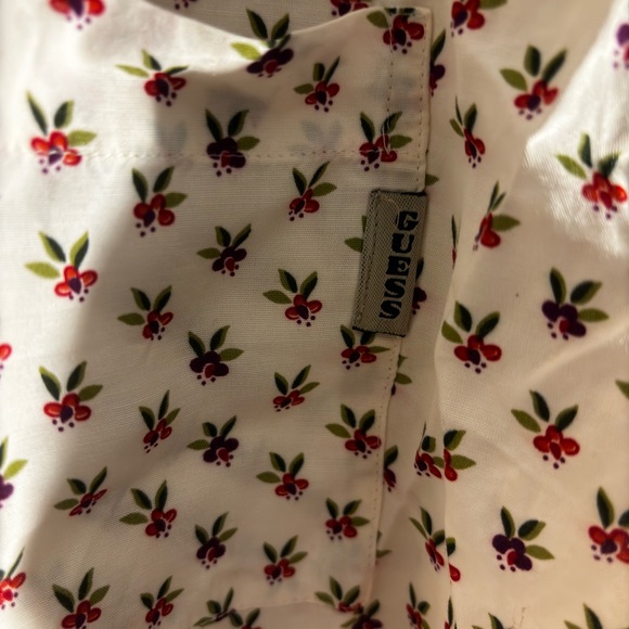 Vintage Guess Button up shirt - Picture 3 of 4